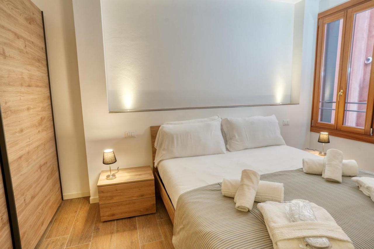 Ecco Suites Apartments Venice Exterior photo